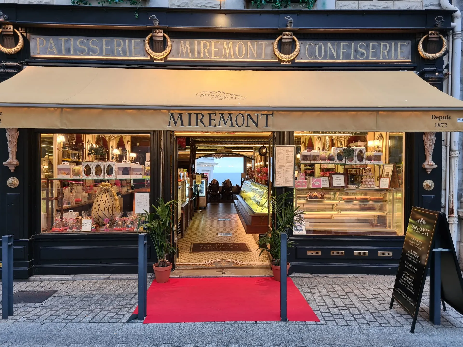 Façade Miremont, Place Clemenceau, Biarritz